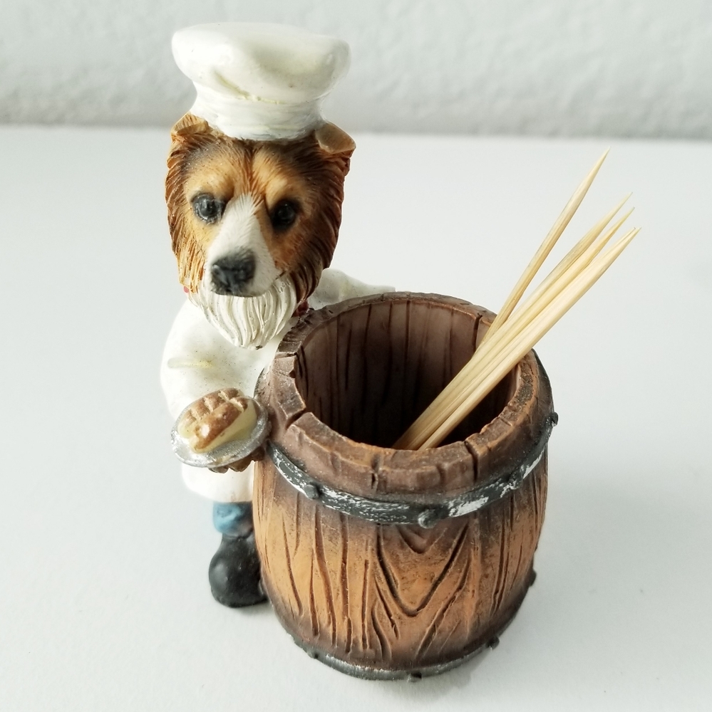 Dog toothpick holder